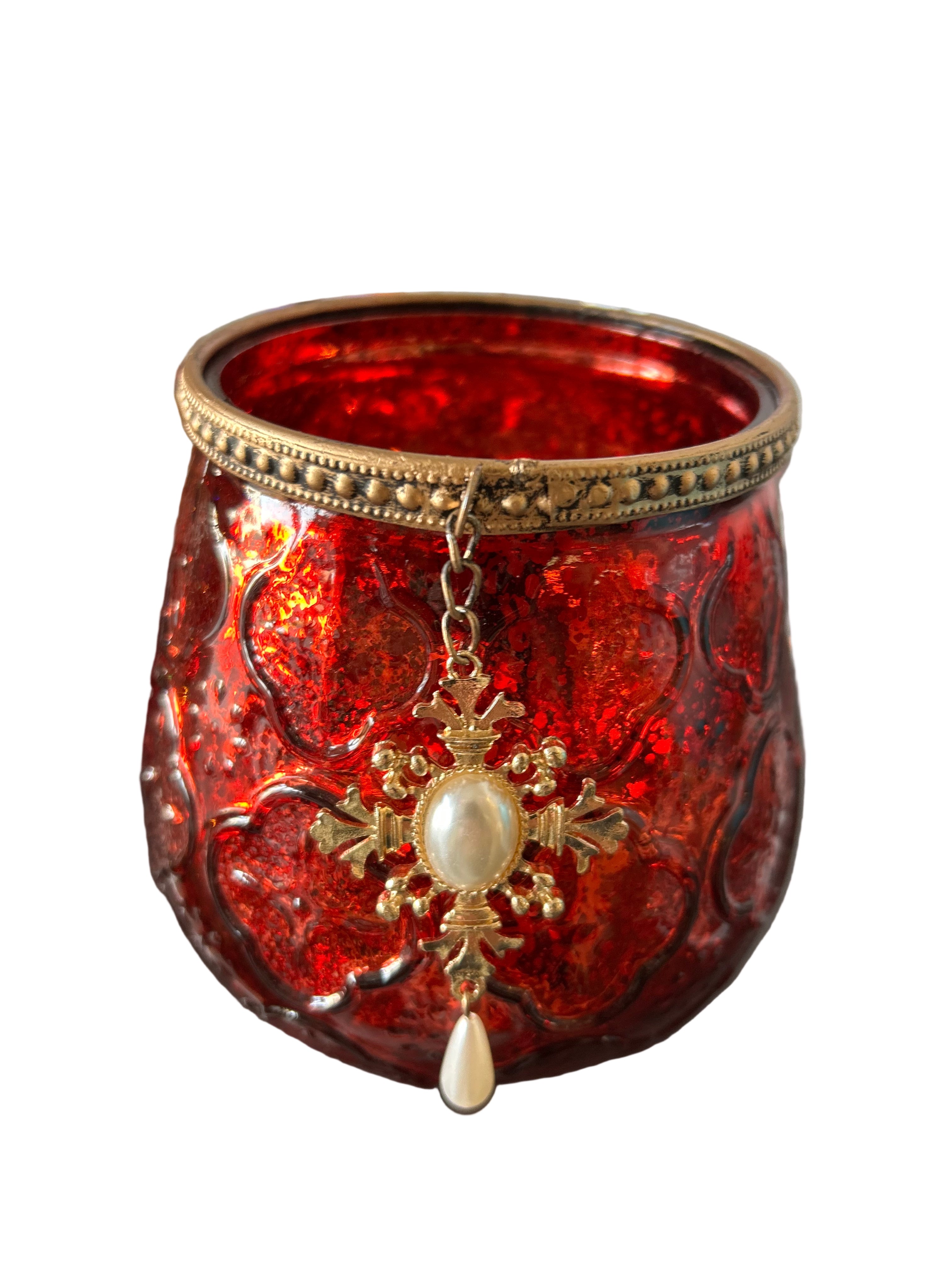 Vaso di vetro rosso con perle Goodwill Belgium 